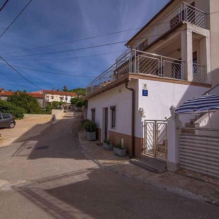 Apartment In Vrbnik/Island Krk 35825 Exterior photo